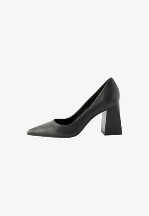 Next FOREVER COMFORT® BLOCK COURTS - REGULAR FIT - Decolleté - black