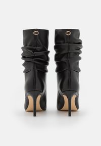 Guess Stivaletti con tacco - black