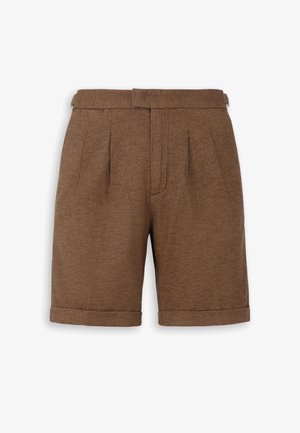 Pantaloni scurți maro, croiți, cu pliuri, margini întoarse și benzi laterale reglabile pe un fundal alb.