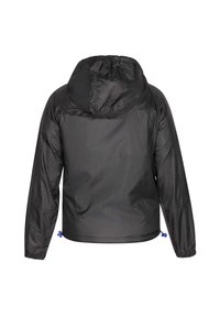 Giacca nera con cappuccio caratterizzata da una texture leggera e liscia. Cordini in vita e ai polsi per una vestibilità e uno stile regolabili.