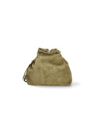 Borsa a secchiello in suede verde oliva, con apertura a coulisse e occhielli in tonalità oro, morbida al tatto e dalla forma morbida.