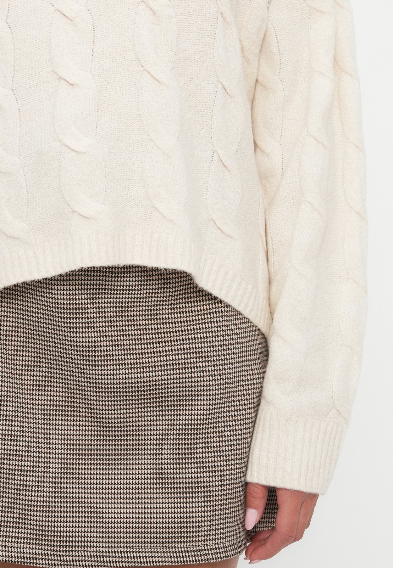 ONLJEANETT LIFE CABLE O NECK