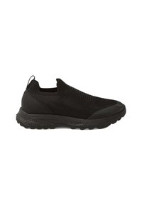 Zapatillas negras tipo slip-on con un upper de punto texturizado, diseño de caña baja y una suela de goma duradera con un dibujo en la banda de rodadura.