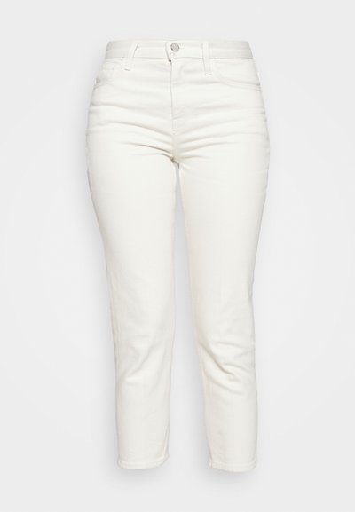 Jeans de ganga brancos com um corte reto, cintura média e design de cinco bolsos. Apresenta uma textura subtida e um fecho frontal com botão.