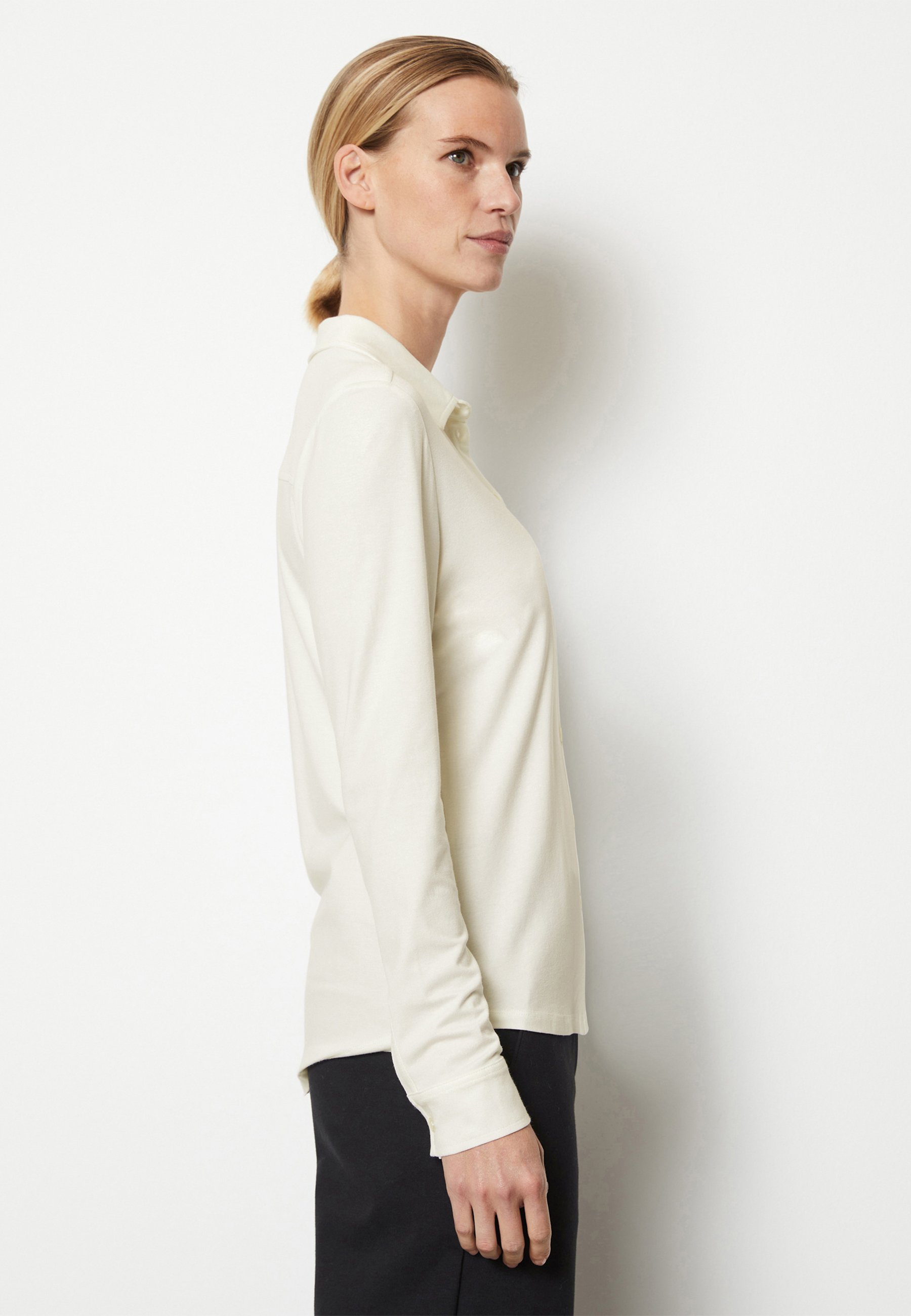 売れ筋商品|||マルコポーロ シャツ レディース トップス LONG SLEEVE COLLAR BUTTON PLACKET - Button-down blouse - off white Amazon.com: MKolour Womens White Button Down Shirt, Wrinkle