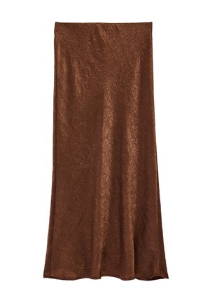 Brauner Midirock aus Satin mit einer dezenten, zerknitterten Textur und einer A-Linien-Silhouette, ohne sichtbare Verschlüsse oder Verzierungen.