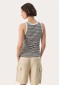 Part Two GRECIAS - Top - black stripe