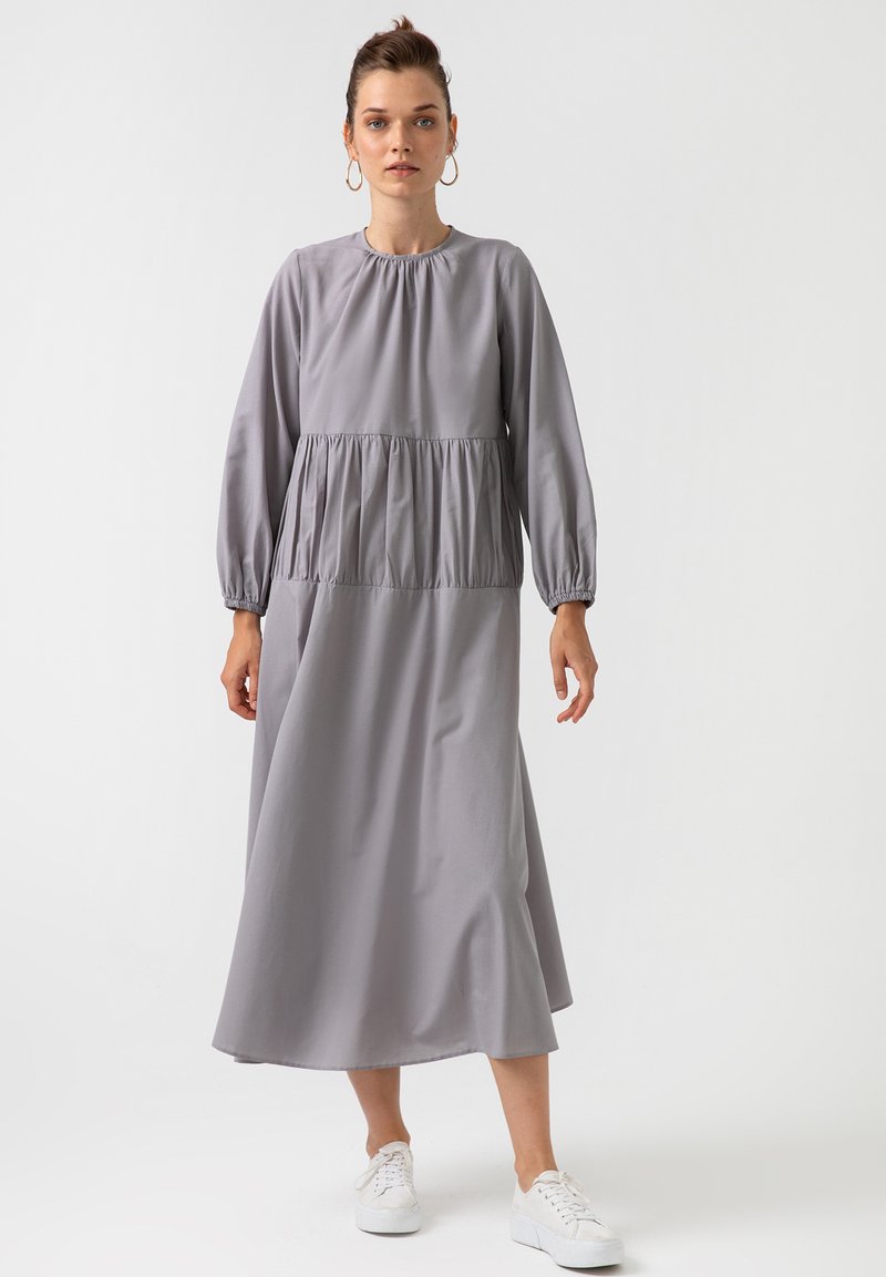 Damen Freizeitkleider | Touché Privé SHIRRED Freizeitkleid grey/grau - TZ46637 Damen Freizeitkleider | Touché Privé SHIRRED Freizeitkleid grey/grau - TZ46637