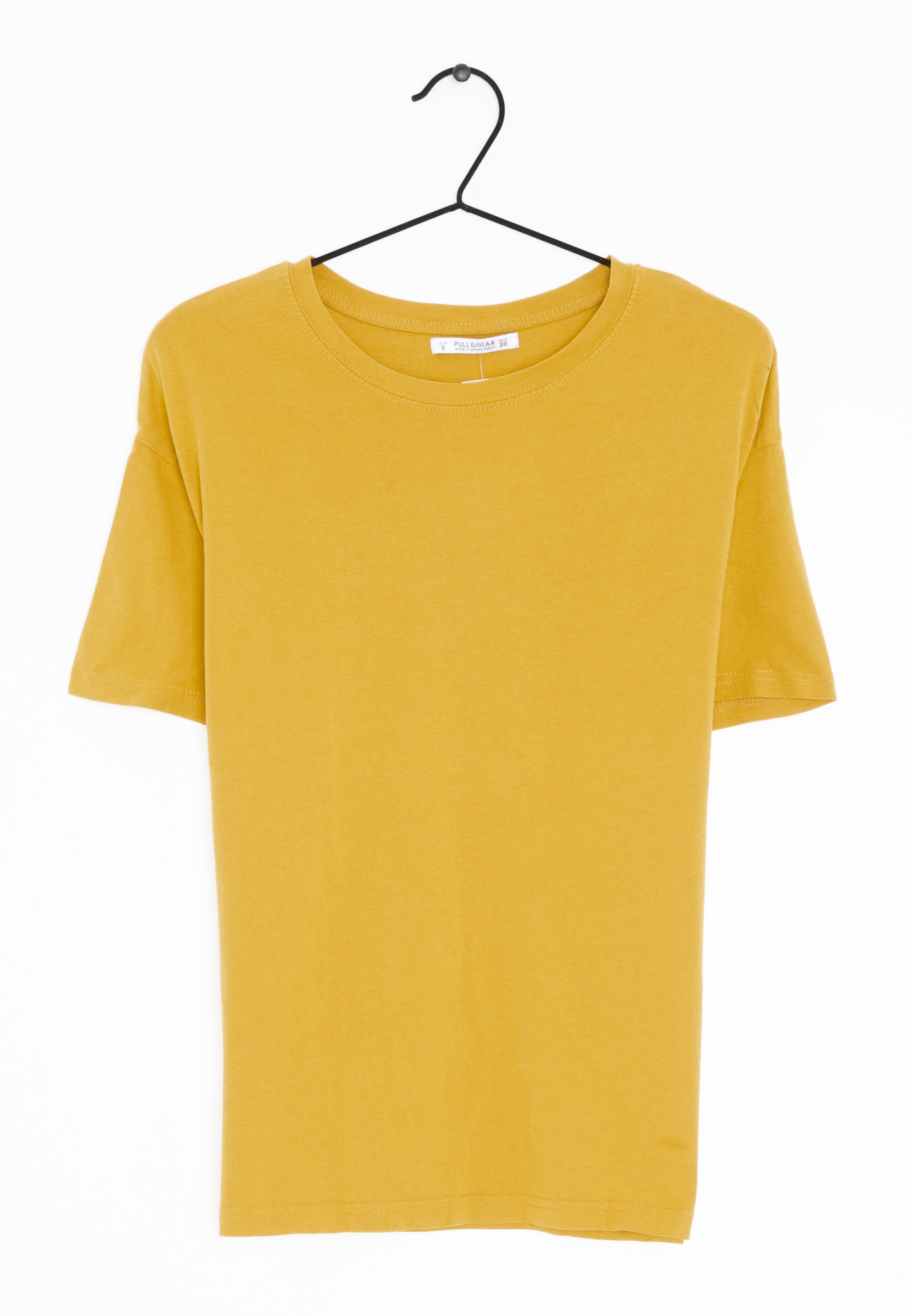 pull and bear yellow shirt