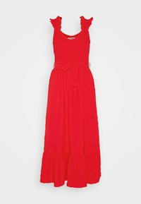 Pitkä punainen mekko, jossa on röyhelöillä varustetut olkaimet, kootut yläosa, vyö vyötäröllä ja kerroksellinen hame. Teksturoitu kangas, jossa on eloisa viimeistely.