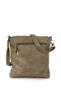 Olivgrüne Leder-Umhängetasche mit einem Reißverschluss oben, abnehmbarem Tragegurt und einem kleinen Anhänger. Texturierte Oberfläche mit sichtbaren Nähdetails.