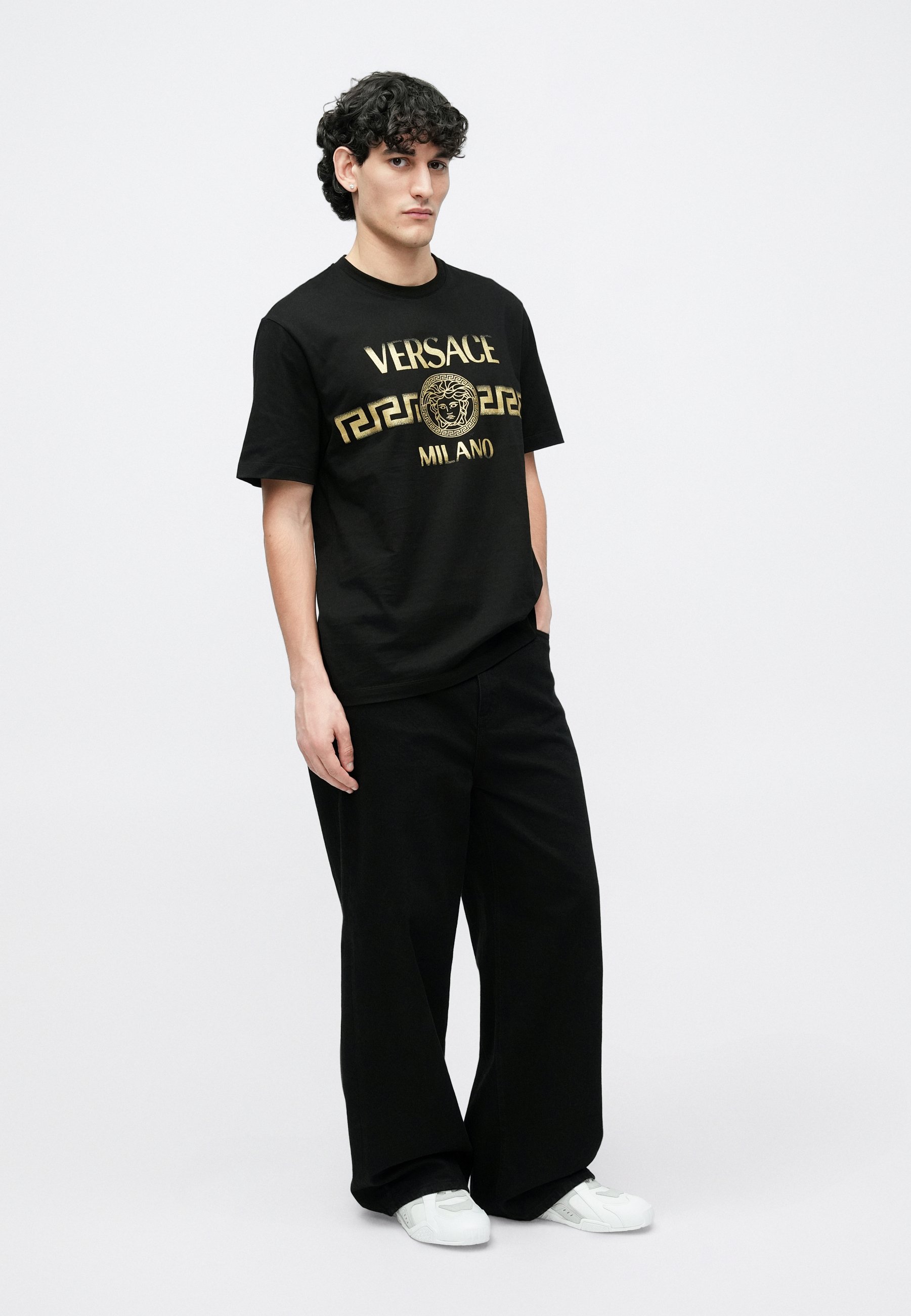 Versace COMPACT GRECA LOGO - T-shirt estampada - black/preto