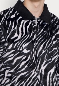 Obey Clothing Light jacket - black