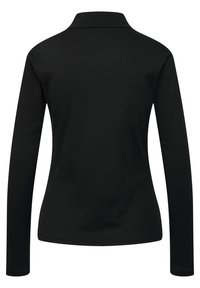 Zwarte polo met lange mouwen, gemaakt van ribbelstof, met een kraag en een aansluitend ontwerp met een strakke, eenvoudige afwerking.
