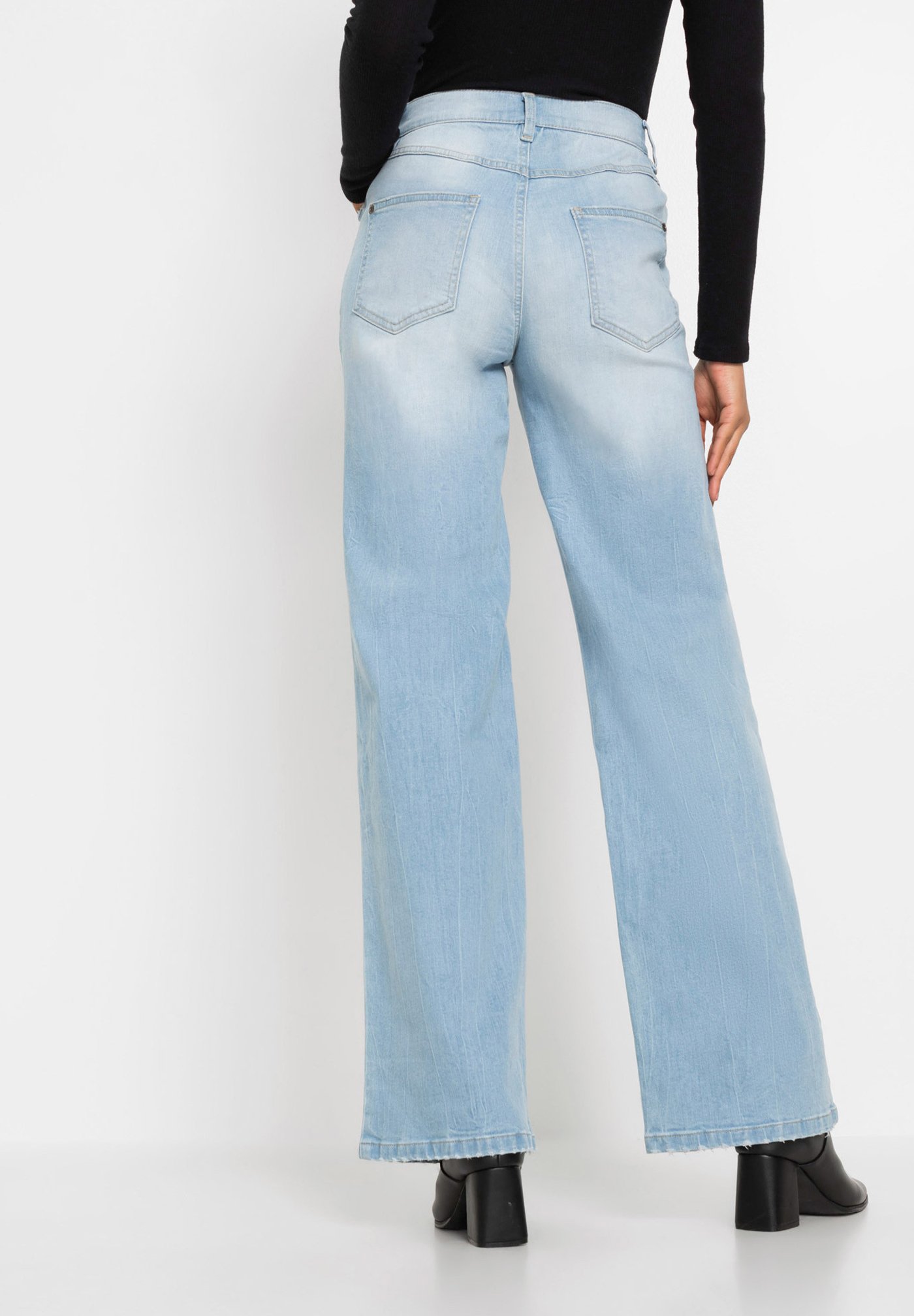 bonprix Jeans a zampa - blau/celeste - Zalando.it