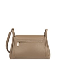 Borsa a spalla in pelle taupe con tracolla regolabile e tasca esterna con zip sul davanti.