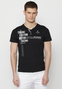 Koroshi Apdrukāts T-krekls - black