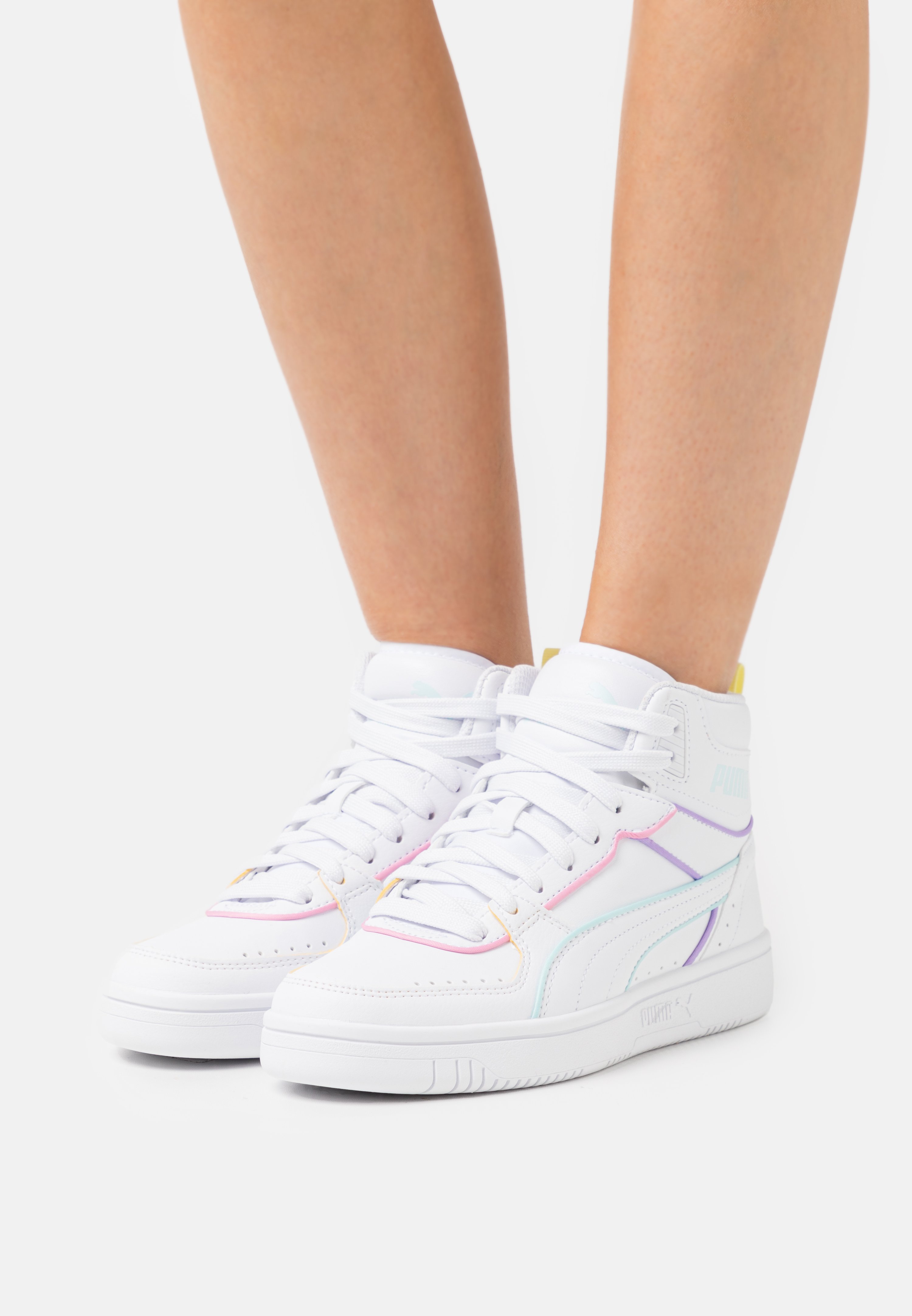 Sneakers alte da uomo Puma, Collezione Estate 2022 - Stileo.it