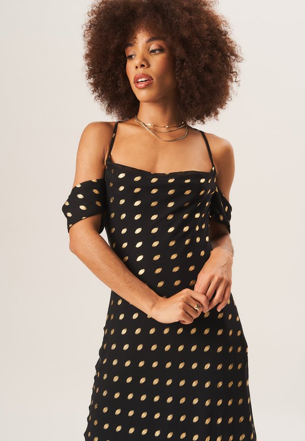 DROP SLEEVES - Day dress4