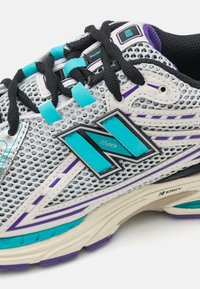 New Balance M1906 UNISEX - Sneakers - white