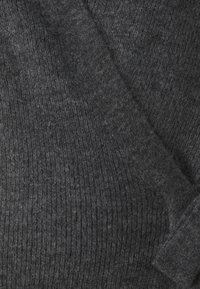Vero Moda Tall VMRUBELLEFILE WRAP CARDIGAN - Adīta jaka - medium grey melange