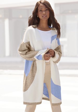 Gemütlicher, mehrfarbiger Cardigan mit weichen beigen, hellblauen und cremefarbenen Mustern. Offenes Frontdesign mit langen Ärmeln und strukturierter Oberfläche.