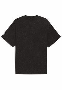 Sort bomulds T-shirt, afslappet pasform, rund halsudskæring, korte ærmer, falmet tekstur, lille hvidt logo detalje på venstre ærme.