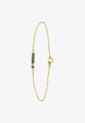 Gouden kettingarmband met vijf groen gemarmerde kralen en een gouden haaksluiting. Heeft een délicate ontwerp en getextureerde schakels in de ketting.