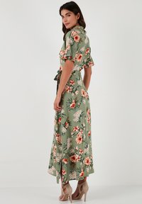 LELA REGULAR FIT - Maxi dress - olive