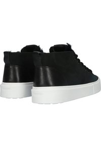 Blackstone SERMEQ ARNAQ - Zapatillas - black