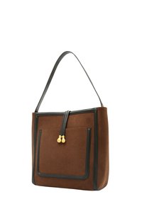 Hnědá kordurová taška přes rameno s černými koženými akcenty a přední kapsou; má zlaté kovové zapínání a dlouhý ramenní popruh.