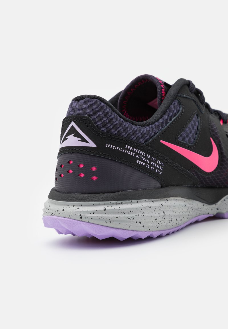 Nike Performance JUNIPER TRAIL - Laufschuh Trail - black/hyper pink/cave  purple/lilac/light smoke grey/schwarz - Zalando.de nike laufschuh juniper trail