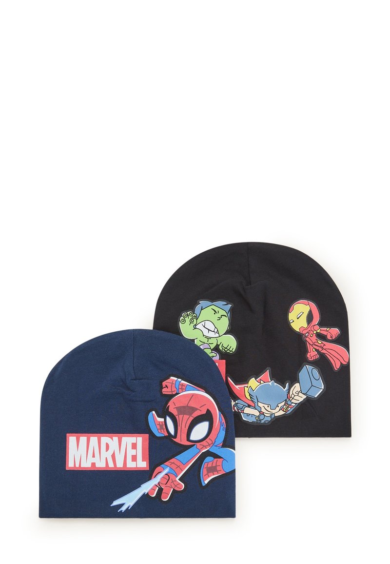 Dwie czapki beanie: jedna granatowa z grafiką Spidermana i logo "MARVEL", druga czarna z ilustracjami Hulka i Iron Mana.
