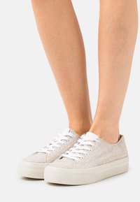 Tamaris Sneakersy niskie