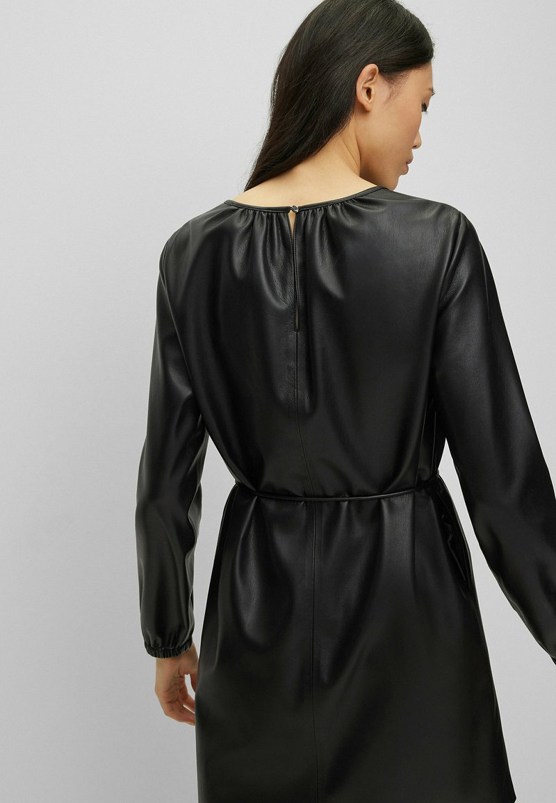 Damen Freizeitkleider | BOSS DEJALA Freizeitkleid black one/schwarz - FG23419 Damen Freizeitkleider | BOSS DEJALA Freizeitkleid black one/schwarz - FG23419