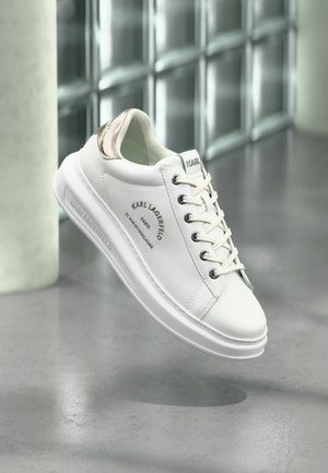 KAPRI  - Sneakersy niskie
