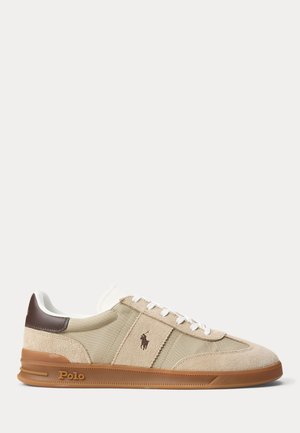 Polo Ralph Lauren HERITAGE AERA SUEDE PANELED SNEAKER UNISEX - Sneaker low - milkshake/dark brown