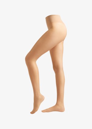 Medias color piel con cinturilla alta, textura transparente y diseño sin costuras, cubriendo la pierna desde la cintura hasta el pie.
