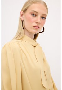 adL WITH TIE DETAIL - Overhemdblouse - yellow