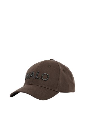 Braune Baseballkappe mit gebogenem Schirm und schwarzer erhabener Stickerei mit der Aufschrift „HALO“ auf dem Frontpanel.