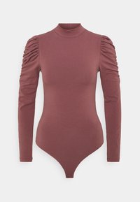 Body z długim rękawem w kolorze mauve, z kołnierzykiem typu mock neck i marszczeniem na ramionach. Gładki, elastyczny materiał z wycięciem typu thong.