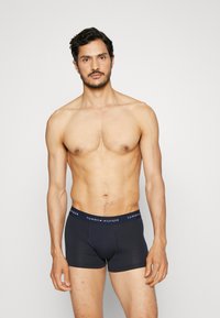 Tommy Hilfiger SIGNATURE TRUNK 3 PACK - Boxers - desert sky/ deep indigo/putting green