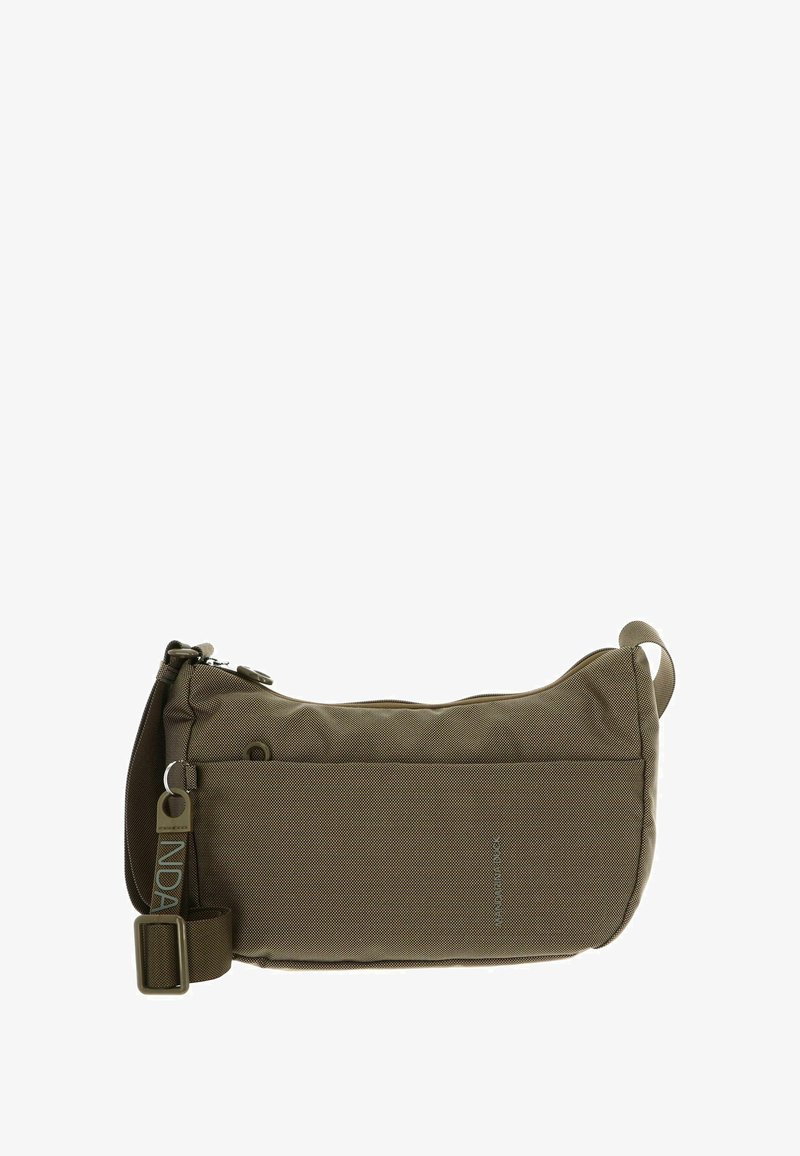 Borsa a tracolla marrone in tessuto con superficie texturizzata, chiusura con zip, tracolla regolabile e una piccola tasca esterna. Presenta un dettaglio con logo.