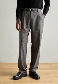 Heathe DARAMOLA TROUSERS - Calças - multicolour