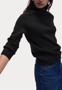 Marks & Spencer Sweter
