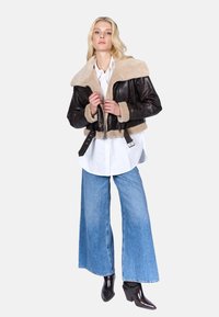 Freaky Nation SHORT PERFECT WAY - Kožená bunda - brown umber