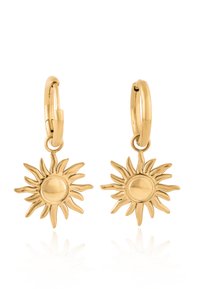 Aranyszínű fülbevalók, amelyek nap alakú medálokat ábrázolnak központi félgömbbel és hosszúkás sugarakkal. Simított felület, karikazáródással.