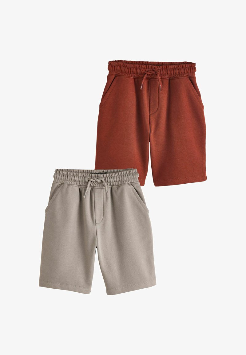 Deux shorts à ceinture élastique avec cordon, l'un rouge rouille et l'autre beige, tous deux avec poches latérales sur fond blanc.