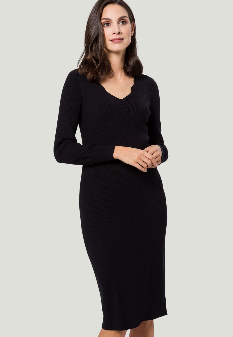 Damen Freizeitkleider | zero KARREEAUSSCHNITT Strickkleid black/schwarz - CF97243 Damen Freizeitkleider | zero KARREEAUSSCHNITT Strickkleid black/schwarz - CF97243