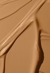 MÁDARA SKINONYM SEMI-MATTE PEPTIDE FOUNDATION - Base de maquillaje - #55 clay